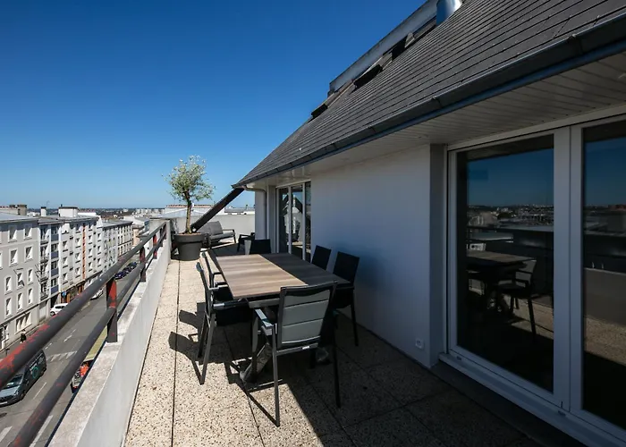 公寓 De Standing Au Centre-ville Avec Vue Terrasse Et Garage