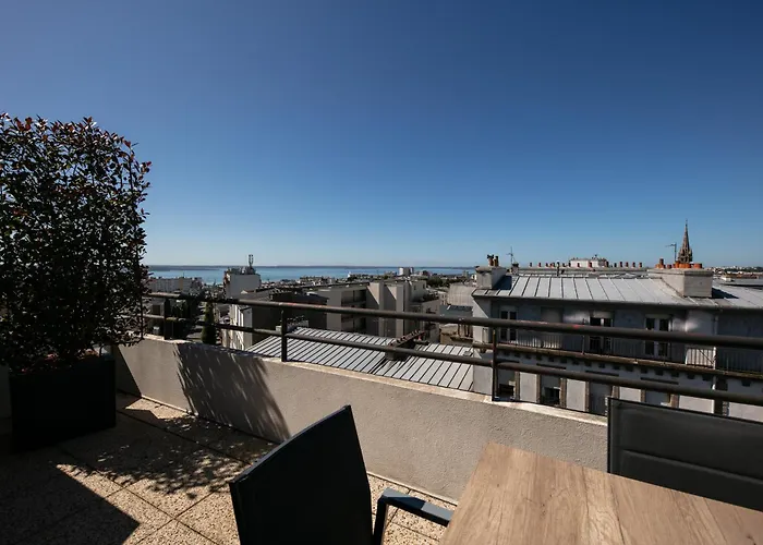 De Standing Au Centre-ville Avec Vue Terrasse Et Garage Appartamento Brest