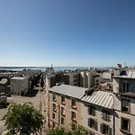 De Standing Au Centre-ville Avec Vue Terrasse Et Garage Brest