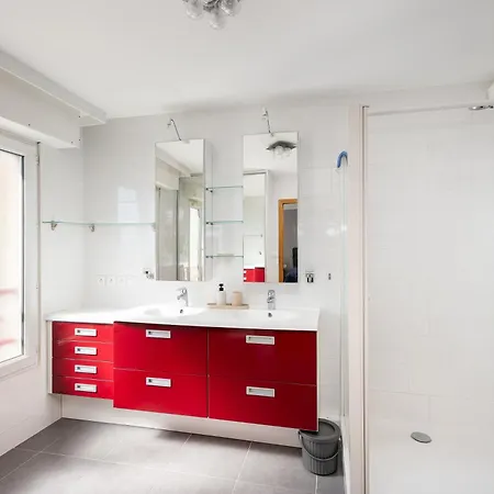 De Standing Au Centre-ville Avec Vue Terrasse Et Garage Appartement *