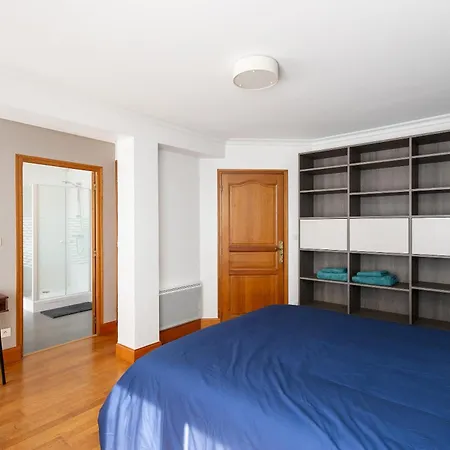 Apartmán De Standing Au Centre-ville Avec Vue Terrasse Et Garage *