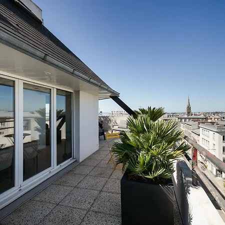 De Standing Au Centre-ville Avec Vue Terrasse Et Garage Apartmán *
