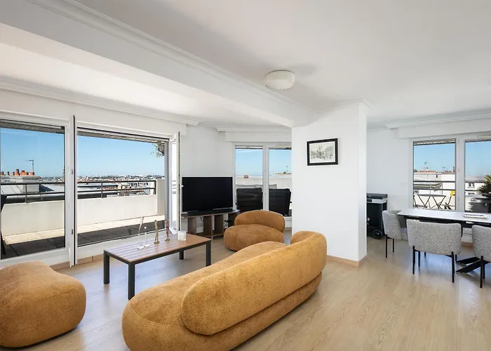 Apartmán De Standing Au Centre-ville Avec Vue Terrasse Et Garage Brest