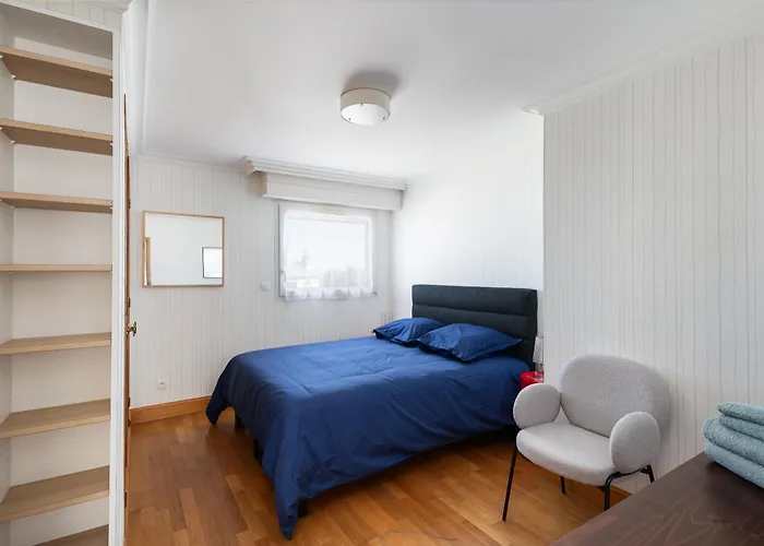 Apartmán De Standing Au Centre-ville Avec Vue Terrasse Et Garage *